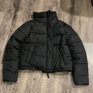 Women’s mini puffer coat abercrombie & Fitch
